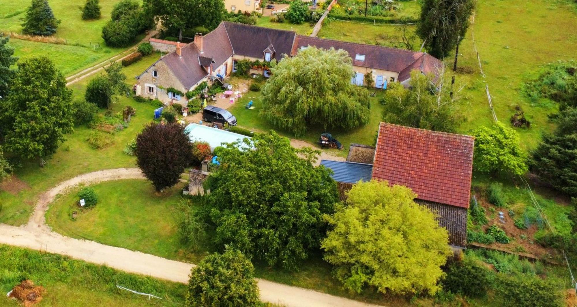 Les Anniquins Villa Ivoy-le-Pre Luaran gambar